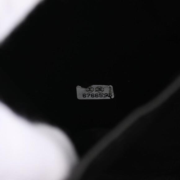 CHANEL Black Caviar Leather Logo Bag - Picture 6 of 10